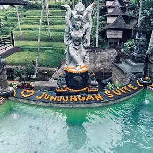 Junjungan Ubud (Bali)