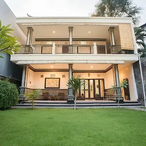 https://wingsu-guest-house-canggu-bali.hotelsseminyak.net